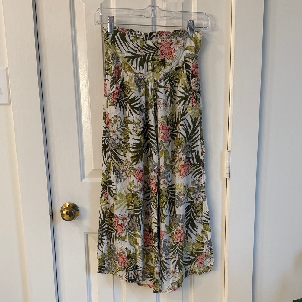 Rip Curl Floral Tropical Beach Coverup in Green, Pink, White